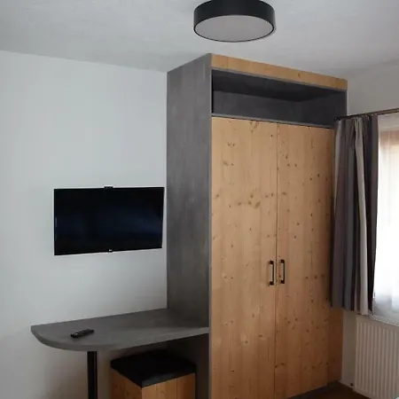 公寓 Haus Stefan *