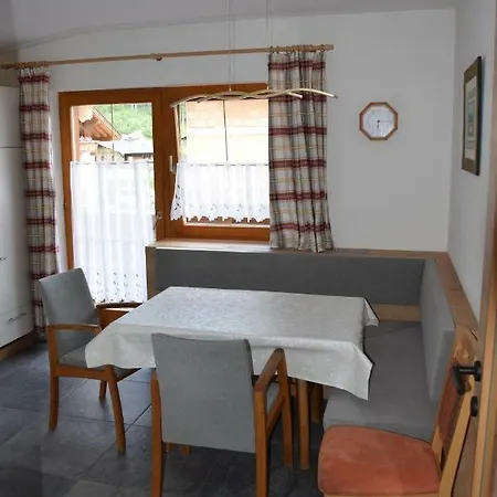 Haus Stefan * 노이스티프트임스튀바이탈